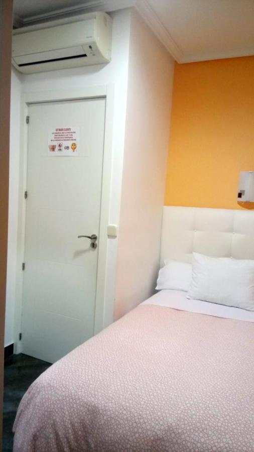 Pension Navarra Madrid Ngoại thất bức ảnh