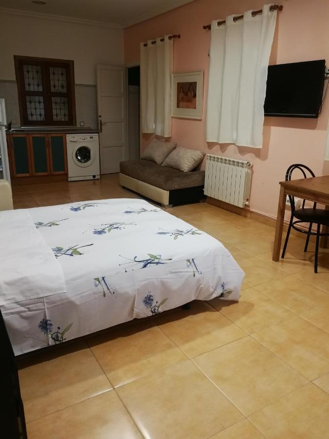 Pension Navarra Madrid Ngoại thất bức ảnh